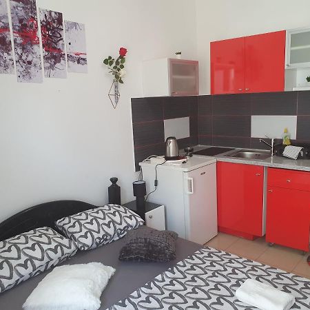 Studio Apartmani Ivanda Makarska Buitenkant foto