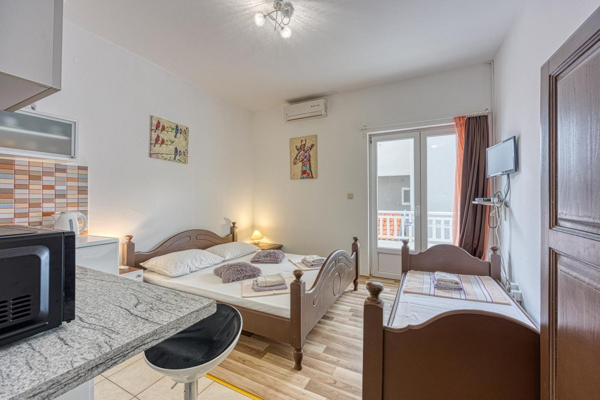 Studio Apartmani Ivanda Makarska Buitenkant foto