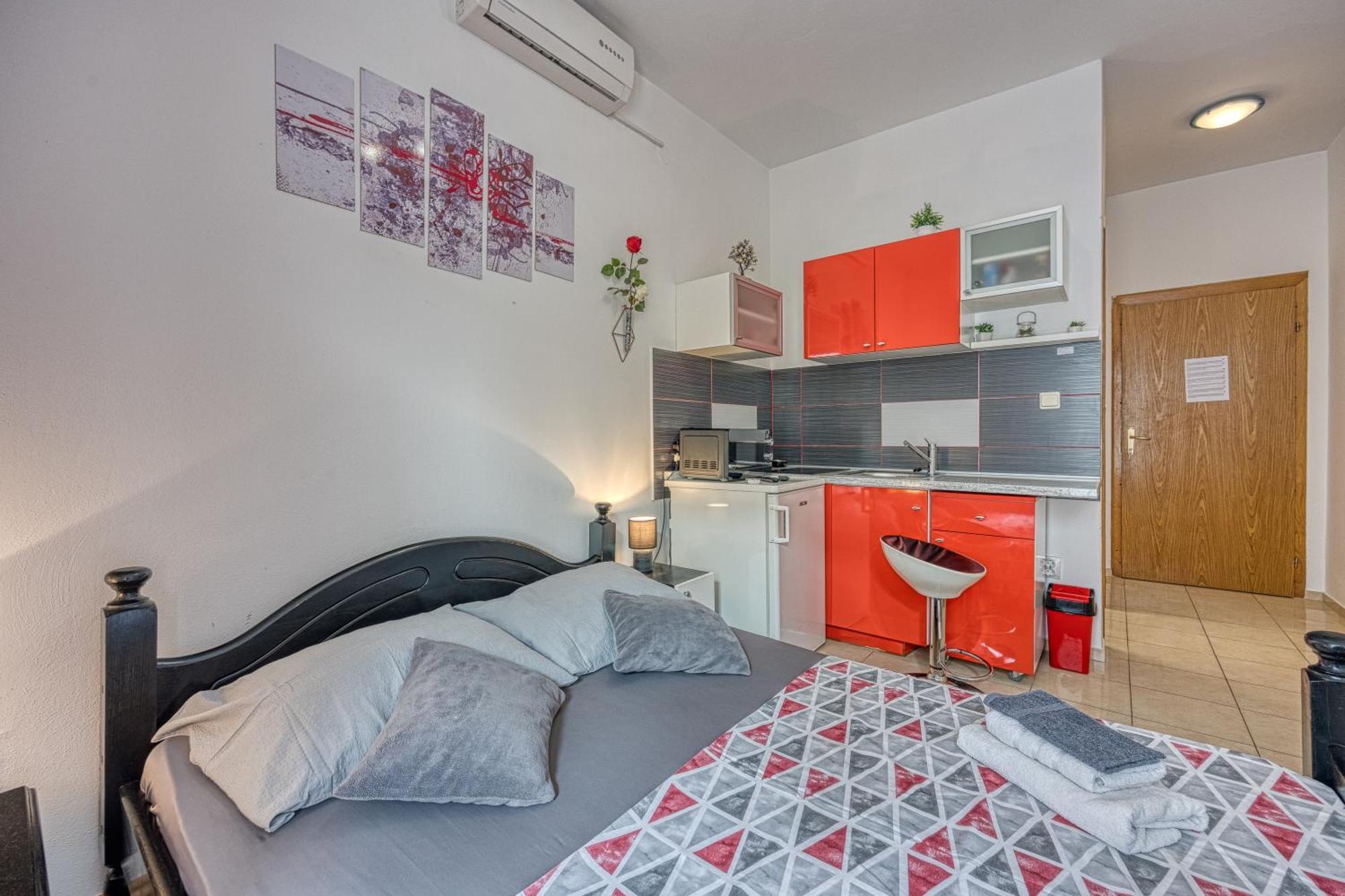 Studio Apartmani Ivanda Makarska Buitenkant foto